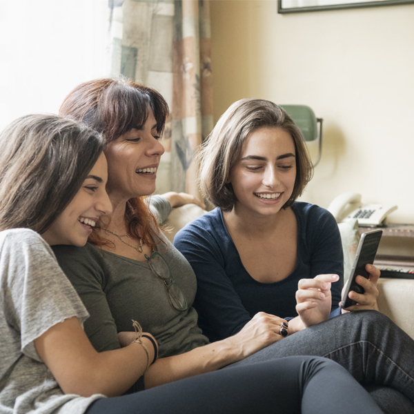 A family facing generational patterns of substance abuse finds lasting community support to ensure the 4 teenagers don't have to enter foster care.